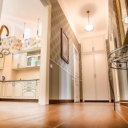 Gorgeous Apartments In Historical Center Of Lvov Zewnętrze zdjęcie